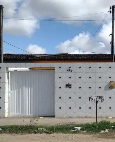 Foto 1 de Casa com 2 Quartos à venda, 65m² em Cidade Universitária, Maceió