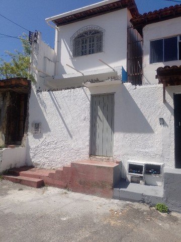 Foto 1 de Casa com 2 Quartos para alugar, 50m² em Jardim Placaford, Salvador