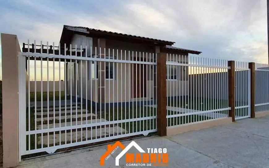 Foto 2 de Casa com 2 Quartos à venda, 65m² em Praia Caravelle Miratorres, Passo de Torres