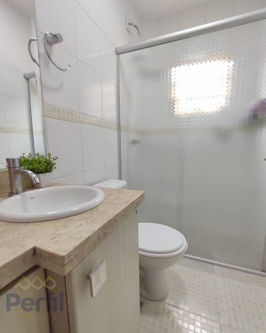Foto 2 de Casa com 3 Quartos à venda, 118m² em Costa E Silva, Joinville