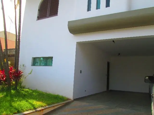 Foto 3 de Casa com 5 Quartos à venda, 460m² em Jardim São Caetano, São Caetano do Sul