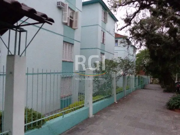 Foto 1 de Apartamento com 1 Quarto à venda, 34m² em Cavalhada, Porto Alegre