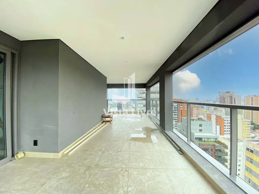 Foto 1 de Apartamento com 1 Quarto à venda, 165m² em Pinheiros, São Paulo