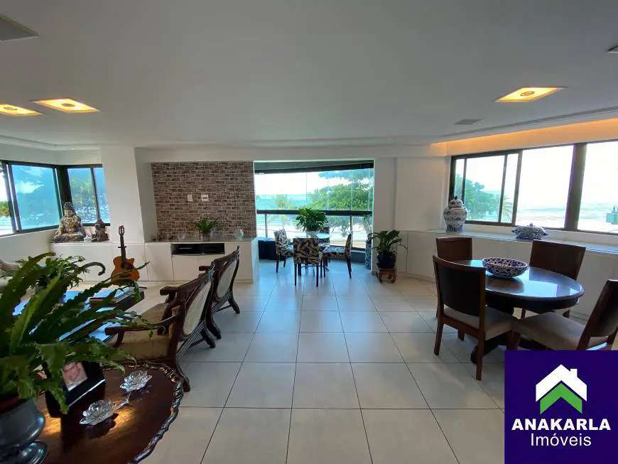 Foto 1 de Apartamento com 2 Quartos à venda, 125m² em Boa Viagem, Recife