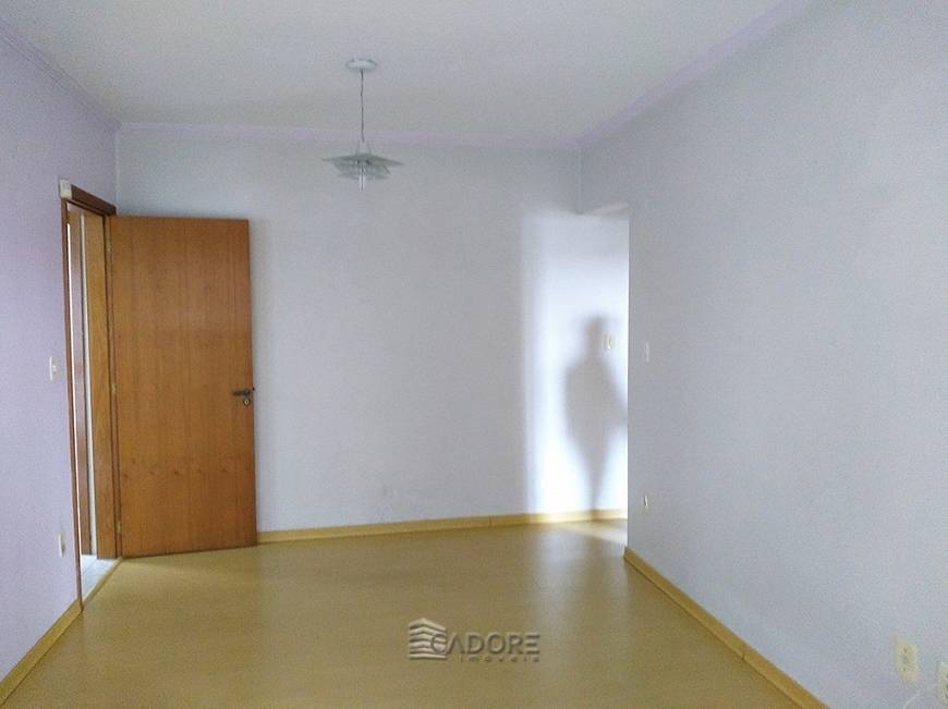 Foto 2 de Apartamento com 2 Quartos à venda, 104m² em Centro, Caxias do Sul