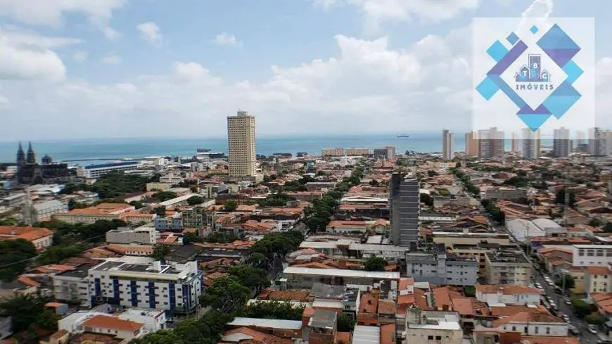 Foto 3 de Apartamento com 2 Quartos à venda, 56m² em Centro, Fortaleza