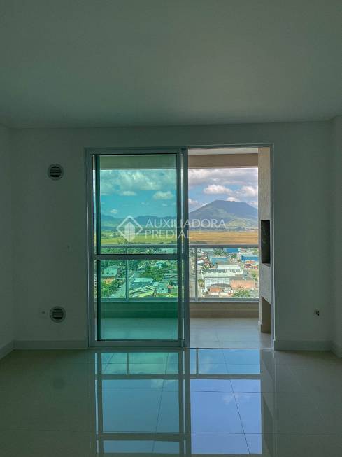 Foto 2 de Apartamento com 2 Quartos à venda, 64m² em Jardim Praia Mar, Itapema