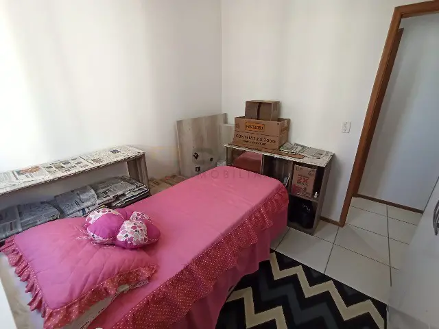 Foto 5 de Apartamento com 2 Quartos à venda, 49m² em Manguinhos, Serra