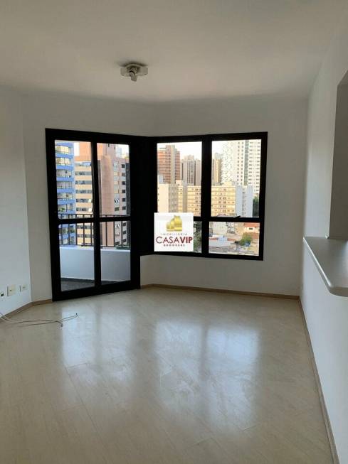 Foto 1 de Apartamento com 2 Quartos à venda, 54m² em Vila Nova Conceição, São Paulo