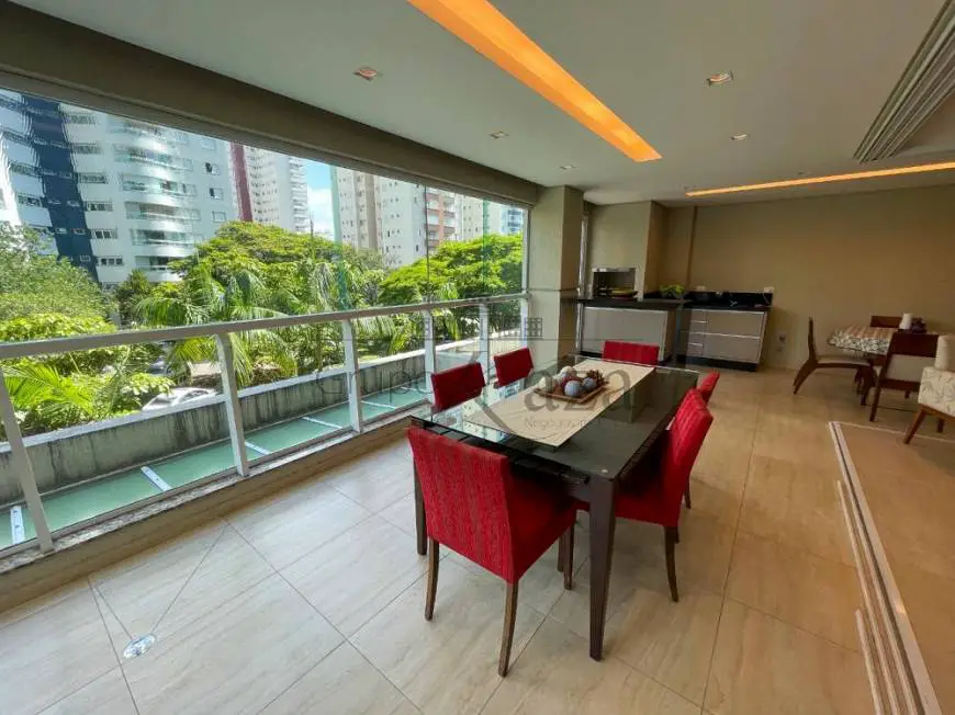 Foto 5 de Apartamento com 3 Quartos à venda, 161m² em Jardim Aquarius, São José dos Campos