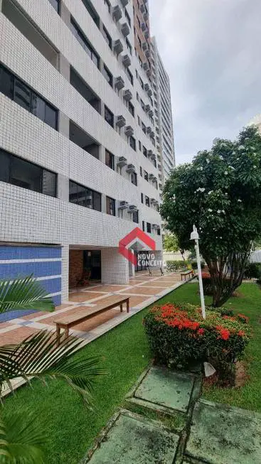 Foto 3 de Apartamento com 3 Quartos à venda, 65m² em Meireles, Fortaleza