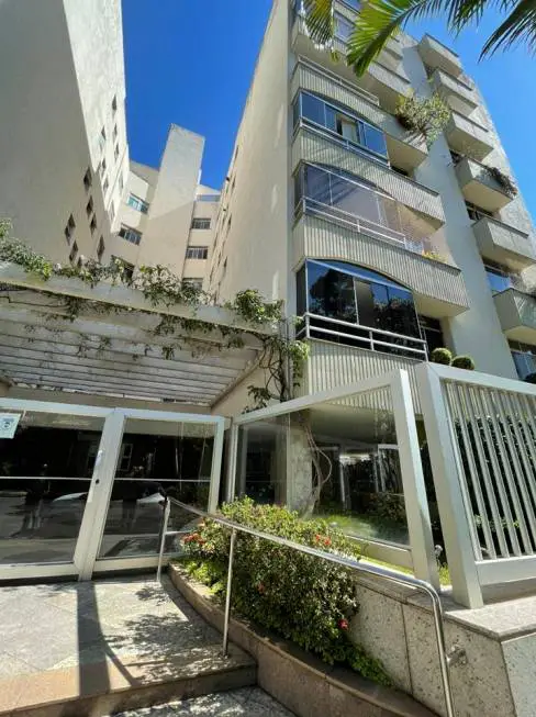 Foto 1 de Apartamento com 3 Quartos à venda, 165m² em Santa Lúcia, Belo Horizonte