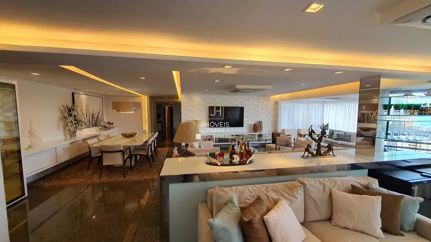 Foto 4 de Apartamento com 4 Quartos à venda, 258m² em Meireles, Fortaleza