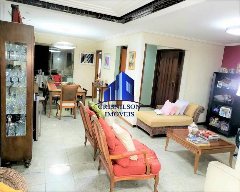Foto 1 de Apartamento com 4 Quartos à venda, 186m² em Pituba, Salvador