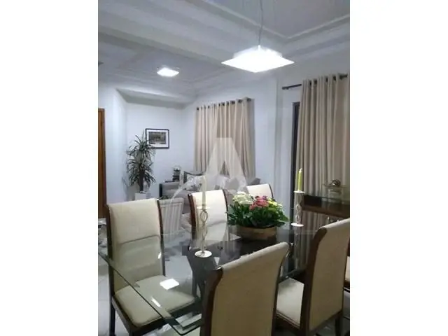 Foto 1 de Apartamento com 4 Quartos à venda, 269m² em Saraiva, Uberlândia