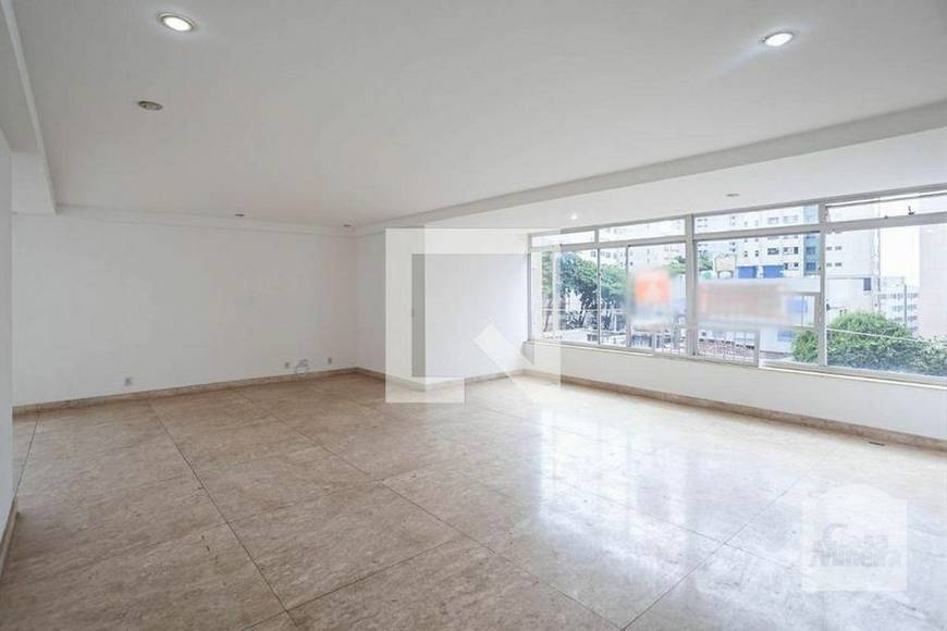 Foto 1 de Apartamento com 4 Quartos à venda, 250m² em Serra, Belo Horizonte