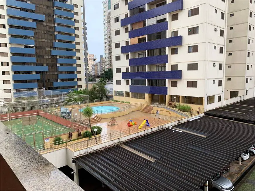 Foto 1 de Apartamento com 4 Quartos à venda, 120m² em Setor Bueno, Goiânia