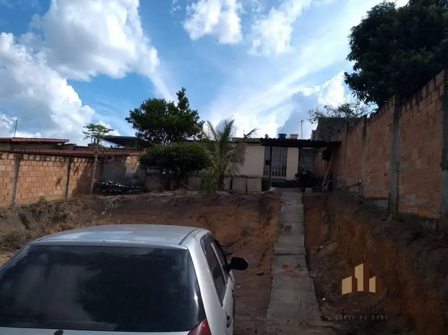 Foto 3 de Casa com 2 Quartos à venda, 360m² em Guanabara, Betim