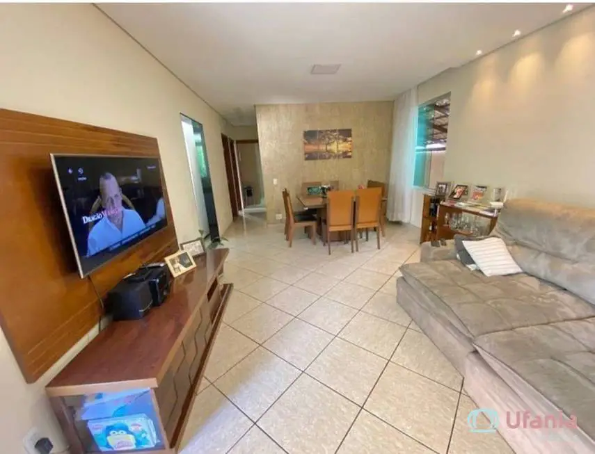 Foto 3 de Casa com 3 Quartos à venda, 285m² em Alípio de Melo, Belo Horizonte