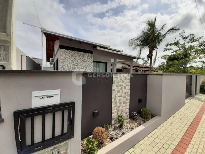 Foto 1 de Casa com 3 Quartos à venda, 85m² em Centro, Penha