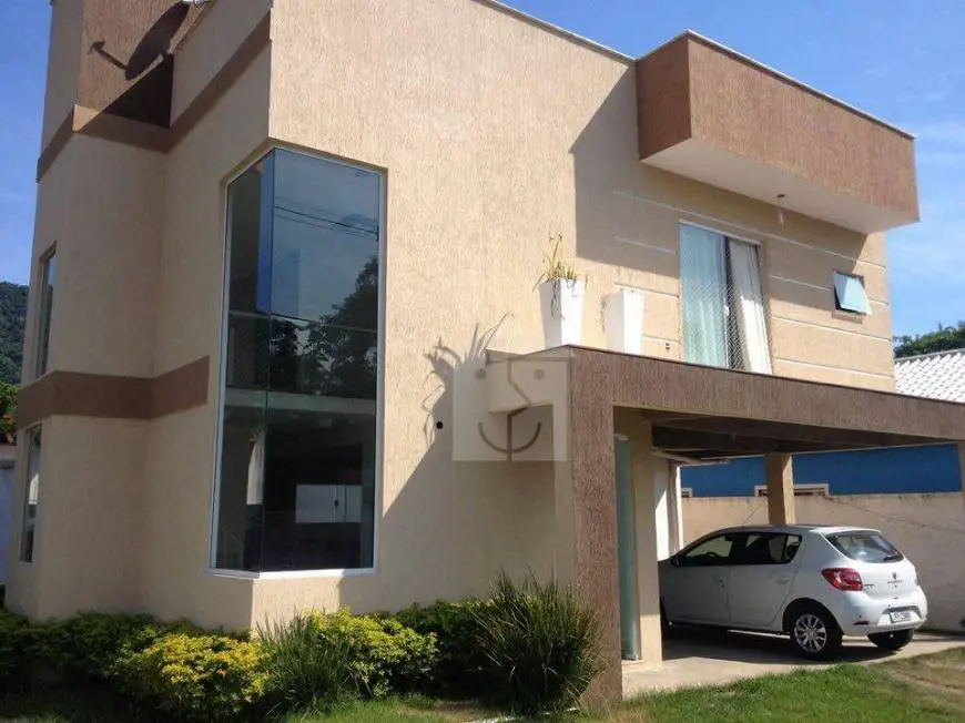 Foto 2 de Casa com 3 Quartos à venda, 150m² em Condado de Maricá, Maricá