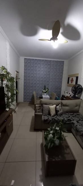 Foto 4 de Casa com 3 Quartos à venda, 220m² em Guadalupe, Rio de Janeiro