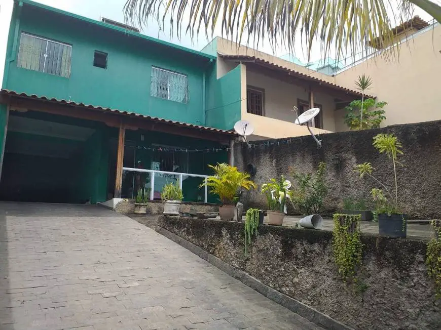 Foto 1 de Casa com 3 Quartos à venda, 176m² em Jardim Riacho das Pedras, Contagem