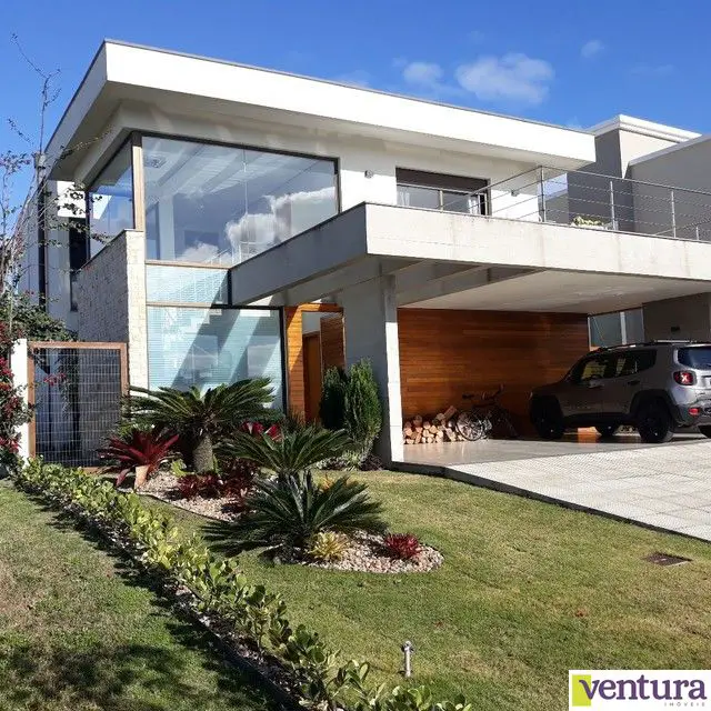 Foto 1 de Casa com 3 Quartos à venda, 268m² em Laranjal, Pelotas
