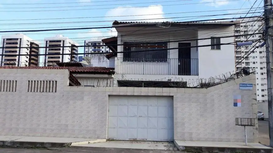 Foto 1 de Casa com 3 Quartos à venda, 350m² em Luzia, Aracaju