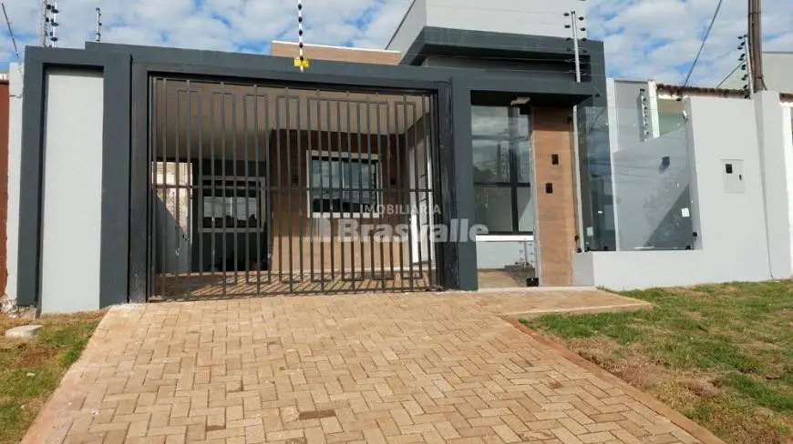 Foto 2 de Casa com 3 Quartos à venda, 100m² em Santo Onofre, Cascavel