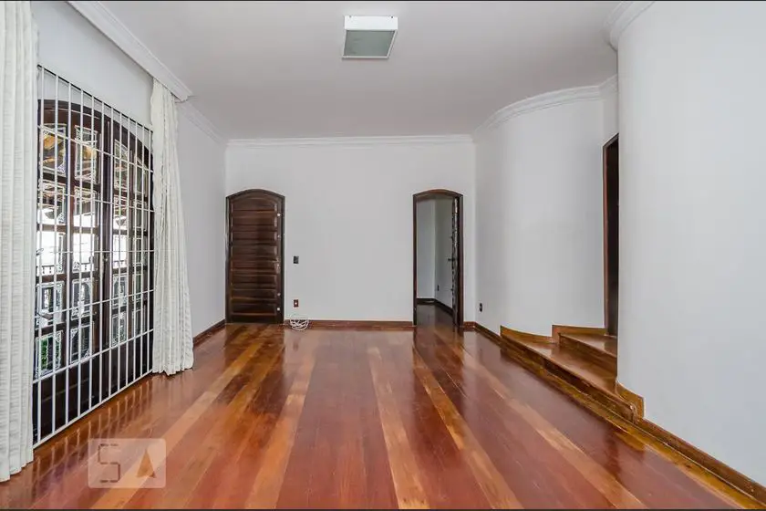 Foto 1 de Casa com 4 Quartos para alugar, 360m² em Cidade Nova, Belo Horizonte