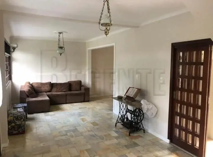 Foto 1 de Casa com 6 Quartos à venda, 278m² em Trindade, Florianópolis