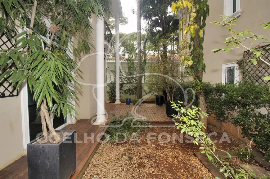 Foto 1 de Casa de Condomínio com 4 Quartos para alugar, 400m² em Brooklin, São Paulo