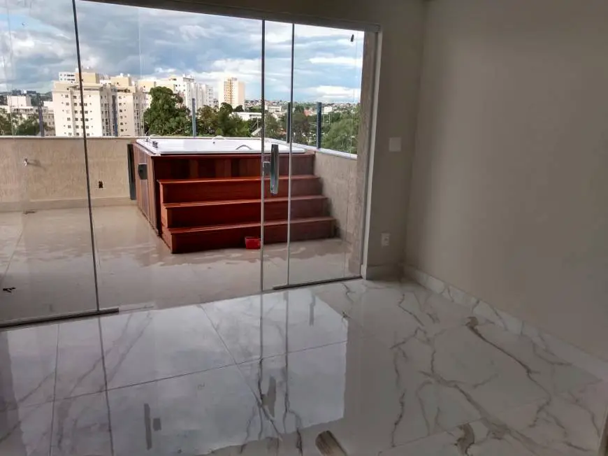Foto 5 de Cobertura com 4 Quartos à venda, 119m² em Planalto, Belo Horizonte