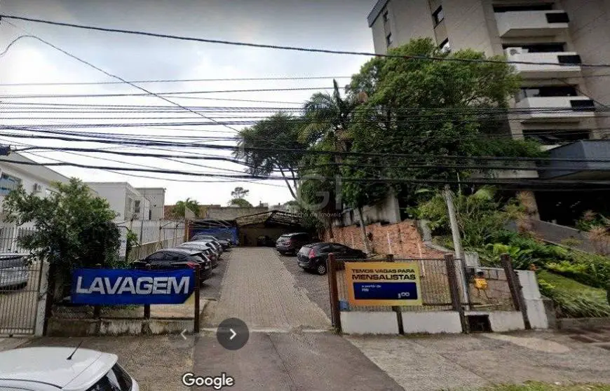 Foto 1 de Lote/Terreno à venda, 547m² em Três Figueiras, Porto Alegre