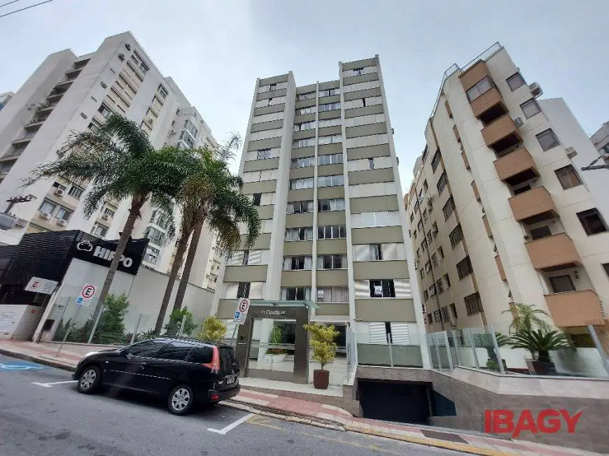 Foto 1 de Apartamento com 1 Quarto para alugar, 42m² em Centro, Florianópolis