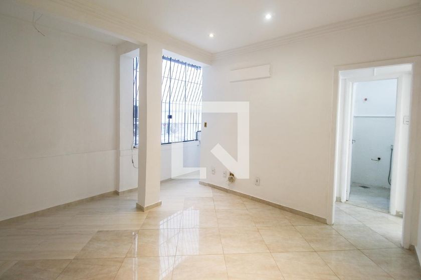 Foto 1 de Apartamento com 1 Quarto para alugar, 45m² em Leblon, Rio de Janeiro