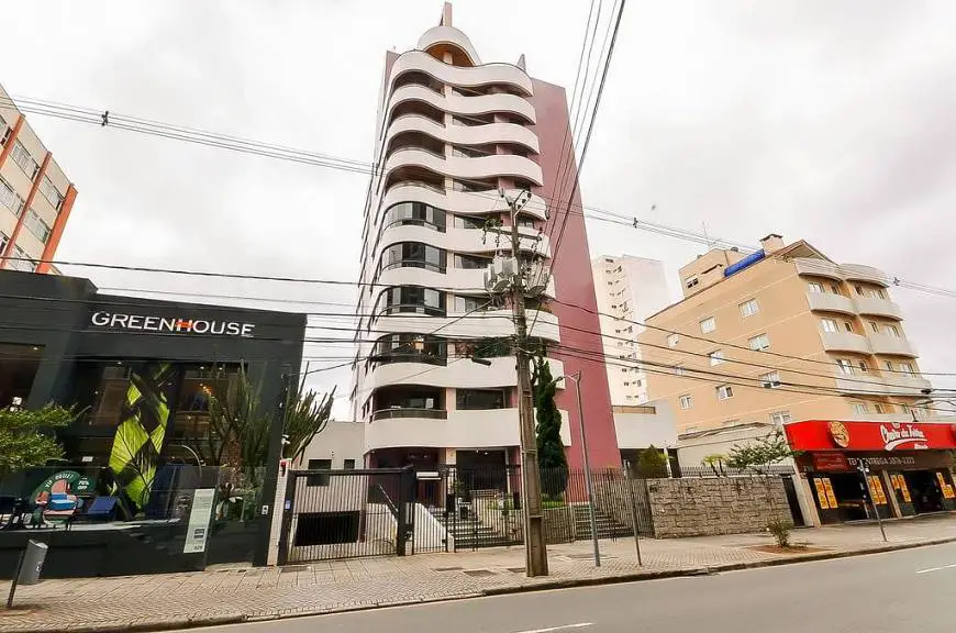 Foto 1 de Apartamento com 2 Quartos à venda, 89m² em Centro, Curitiba