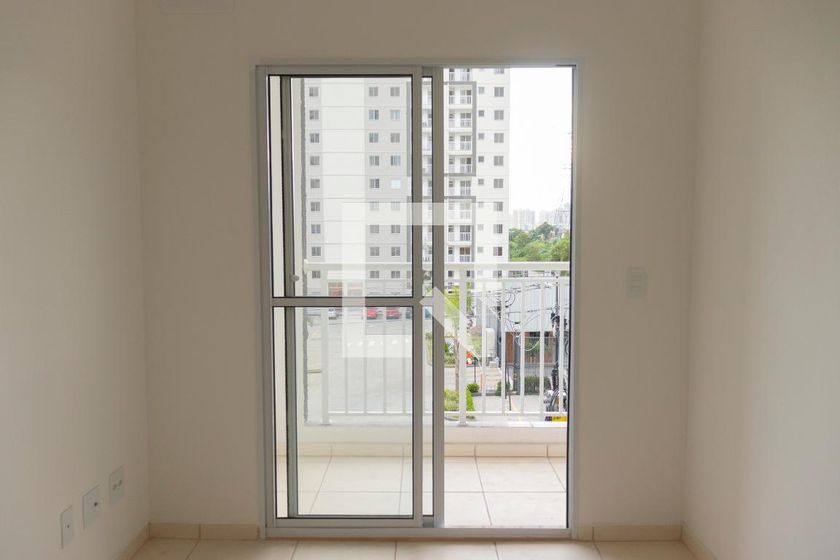 Foto 3 de Apartamento com 2 Quartos para alugar, 50m² em da Luz, Nova Iguaçu