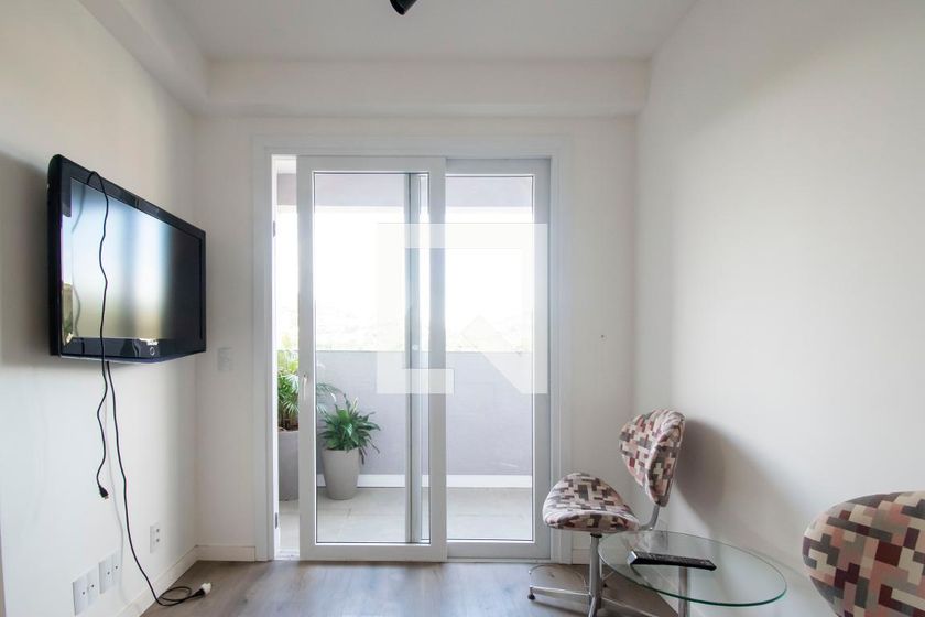 Foto 4 de Apartamento com 2 Quartos para alugar, 54m² em Glória, Porto Alegre