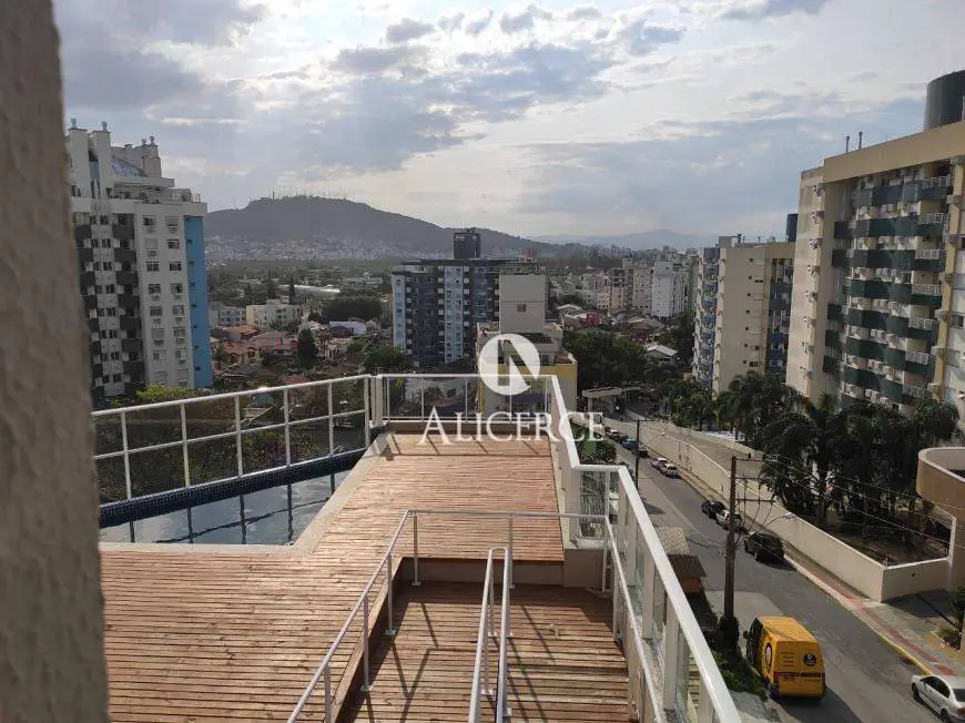 Foto 1 de Apartamento com 2 Quartos à venda, 65m² em Itacorubi, Florianópolis