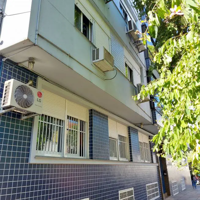 Foto 2 de Apartamento com 2 Quartos à venda, 57m² em Rio Branco, Porto Alegre