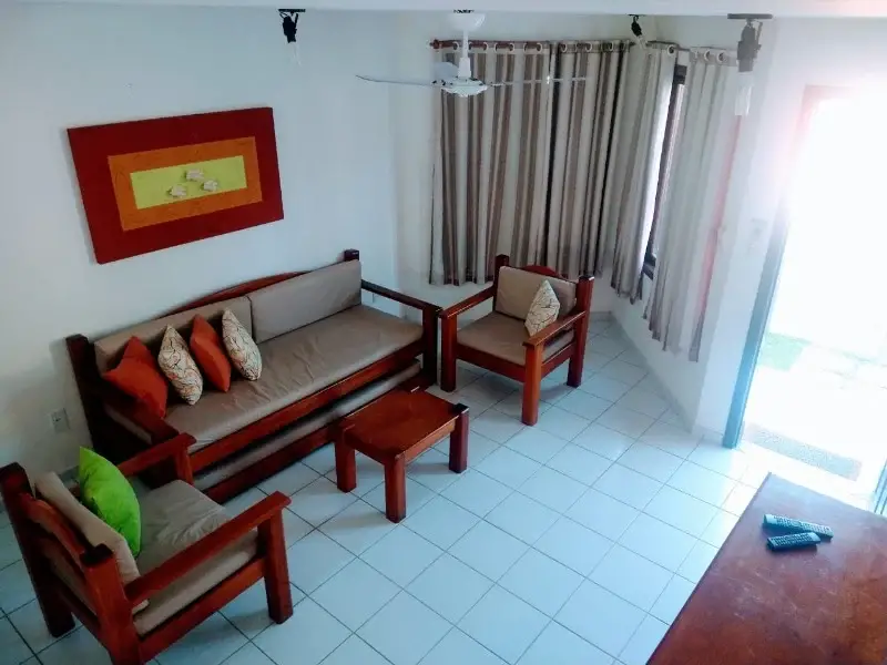 Foto 3 de Apartamento com 2 Quartos à venda, 65m² em Taperapuan, Porto Seguro