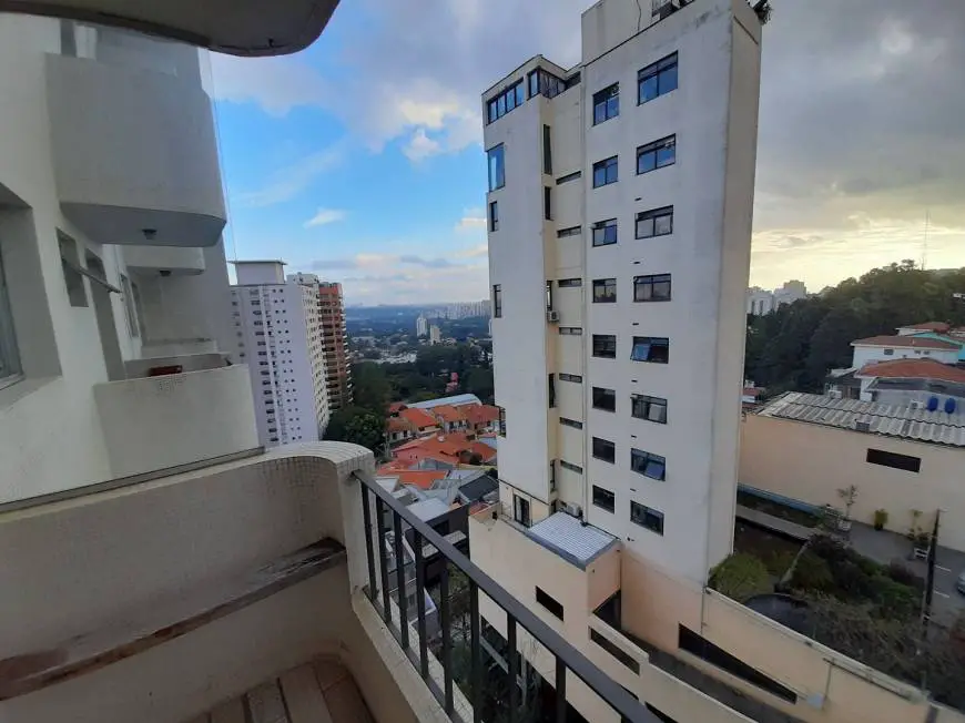 Foto 4 de Apartamento com 2 Quartos à venda, 68m² em Vila Madalena, São Paulo