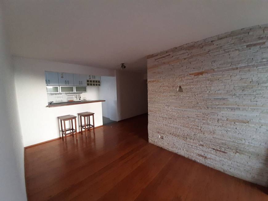 Foto 5 de Apartamento com 2 Quartos à venda, 68m² em Vila Madalena, São Paulo