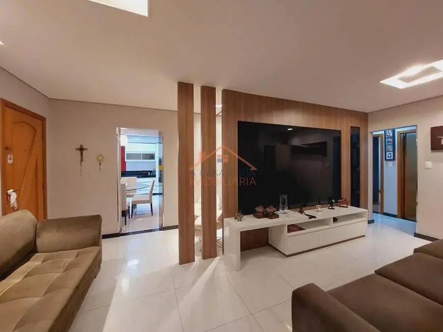 Foto 3 de Apartamento com 3 Quartos para alugar, 110m² em Inconfidentes, Contagem