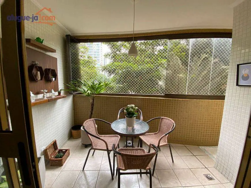 Foto 1 de Apartamento com 3 Quartos à venda, 111m² em Jardim Aquarius, São José dos Campos