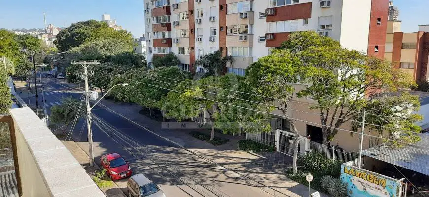 Foto 4 de Apartamento com 3 Quartos à venda, 97m² em Menino Deus, Porto Alegre