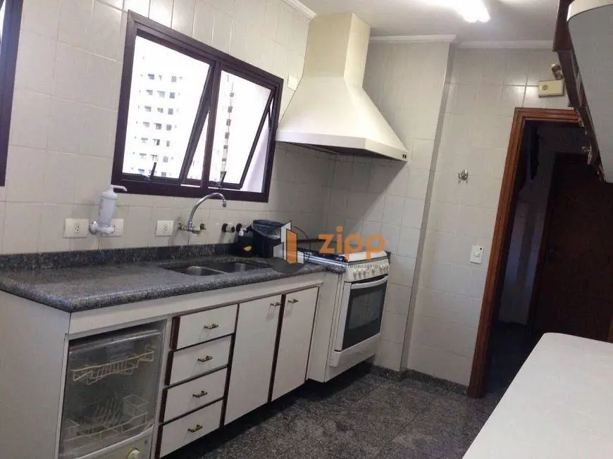 Foto 4 de Apartamento com 4 Quartos à venda, 158m² em Água Fria, São Paulo
