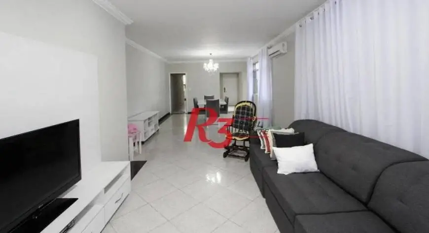 Foto 1 de Apartamento com 4 Quartos à venda, 190m² em Gonzaga, Santos